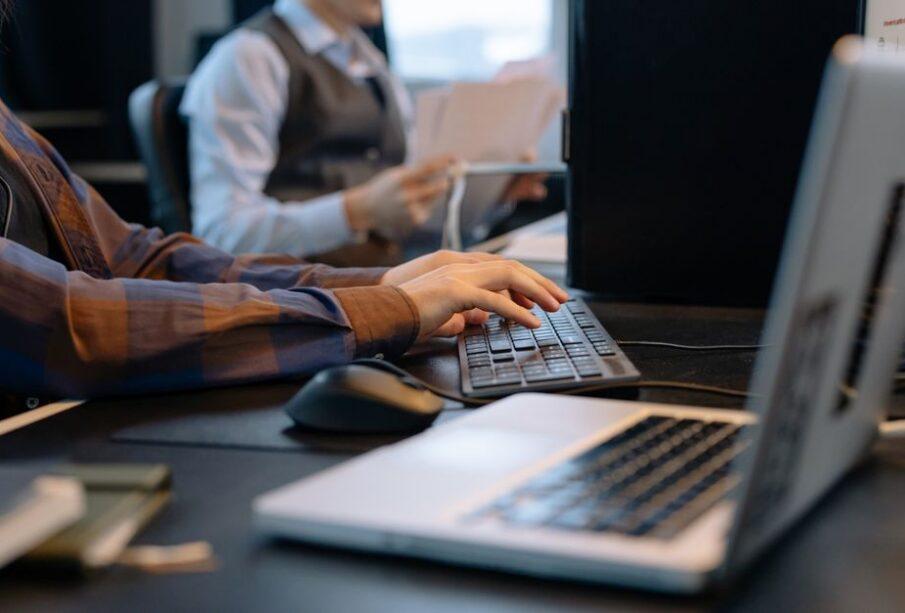 AI które naprawdę zmienia codzienną pracę