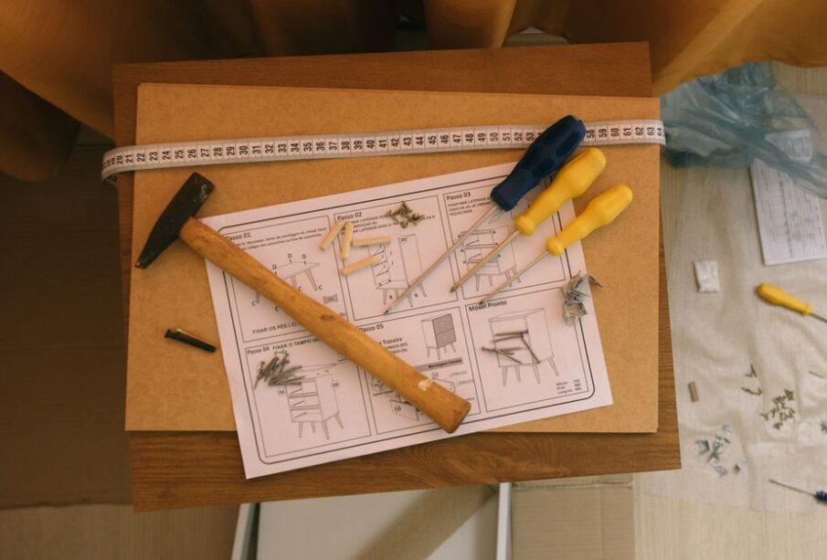 Dlaczego IKEA sprzedaje meble które klient musi sam złożyć