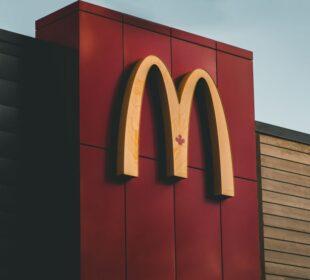 Dlaczego McDonald's wygląda inaczej w każdym kraju