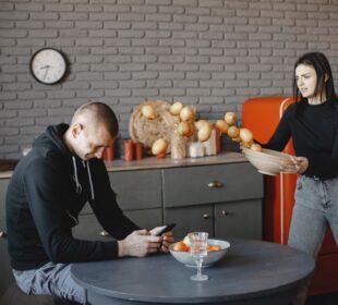 Dlaczego kłótnie w rodzinie często zaczynają się od zupełnie innej rzeczy