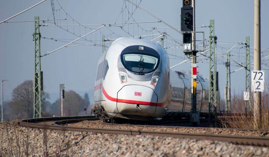 Dlaczego pociągi nie mogą jeździć 300 km/h po każdej polskiej trasie