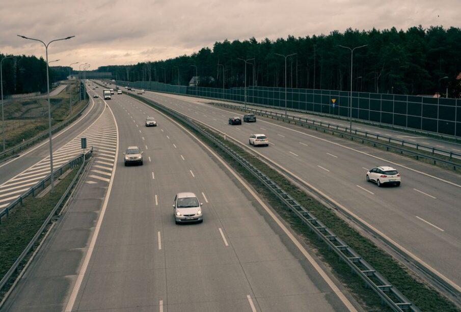 Ile samochodów przejeżdża dziennie przez polskie autostrady