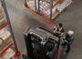 Ile zarabia pracownik magazynu Amazon, InPost i DHL