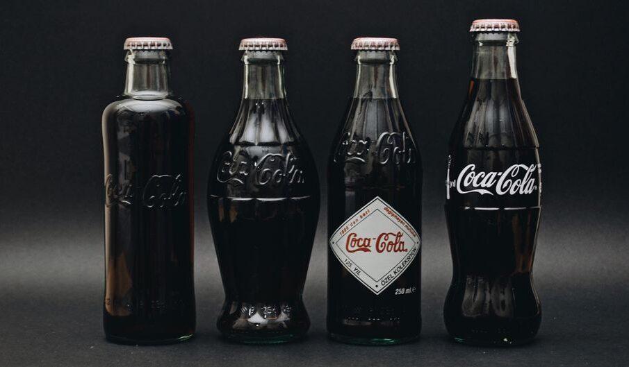 Jak Coca-Cola stała się jedną z najbardziej rozpoznawalnych marek świata