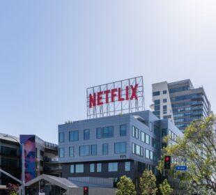Jak Netflix zmienił sposób produkowania seriali