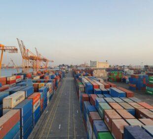 Jak działa największy port kontenerowy w Polsce