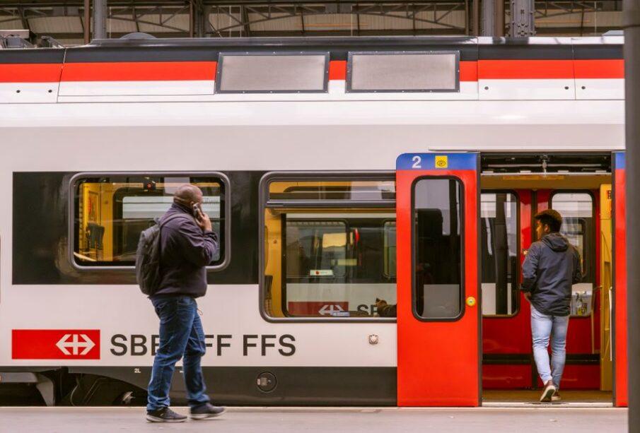Jak działa transport publiczny w Szwajcarii