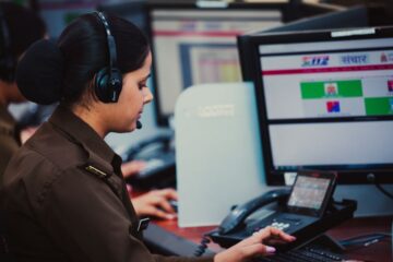 Jak wygląda praca dyspozytora który pilnuje kilkudziesięciu autobusów