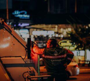 Jak żyją ludzie pracujący tylko nocą