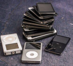 Microsoft Zune miał konkurować z iPodem. Dziś ma status technologicznego reliktu