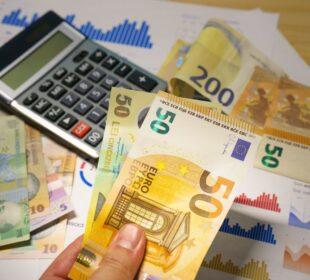 Najdroższe kierunki wakacyjne z Polski i tańsze alternatywy