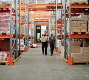Największe centra logistyczne w Polsce i liczba obsługiwanych przez nie paczek