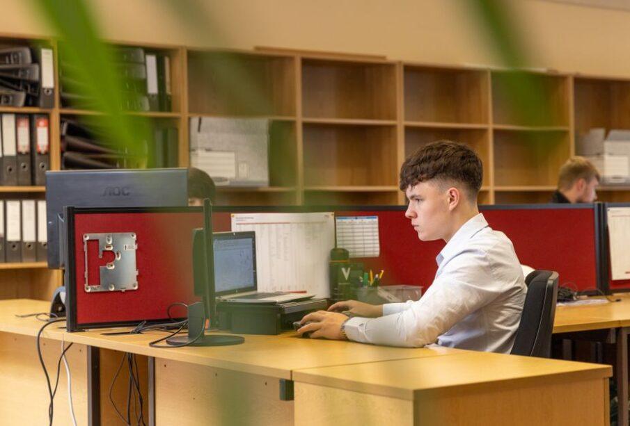 Pierwsza praca po studiach i zderzenie z rzeczywistością