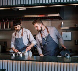 Praca w gastronomii po drugiej stronie kuchni