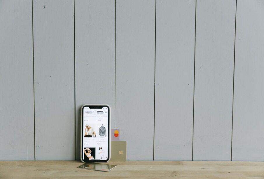 Revolut w Polsce - dlaczego tradycyjne banki zaczęły traktować go poważnie