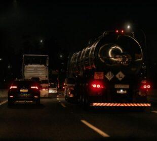 Transport który działa w nocy kiedy większość ludzi śpi