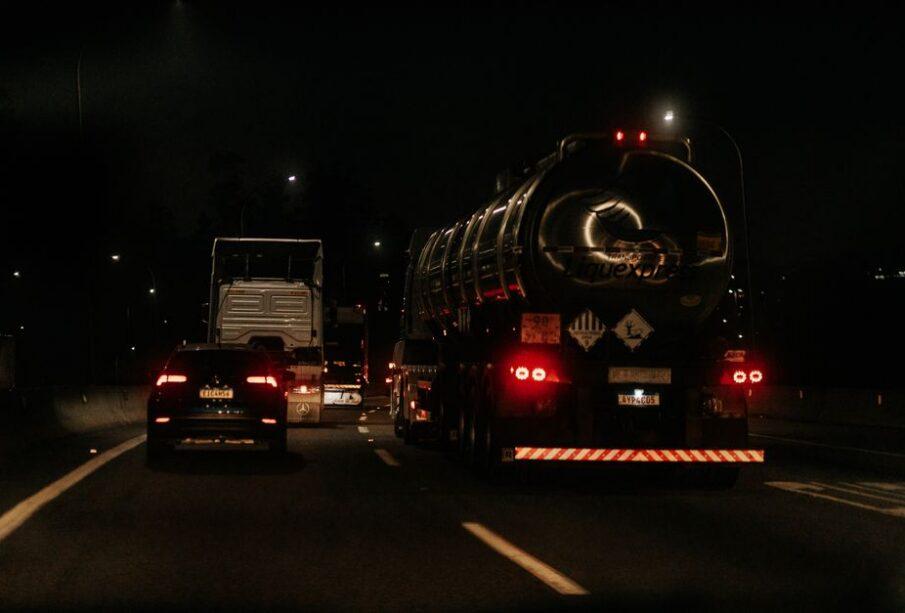 Transport który działa w nocy kiedy większość ludzi śpi
