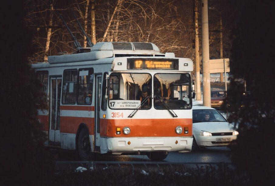 Trolejbusy wracają do europejskich miast. Elektryfikacja transportu sięga po stare rozwiązania